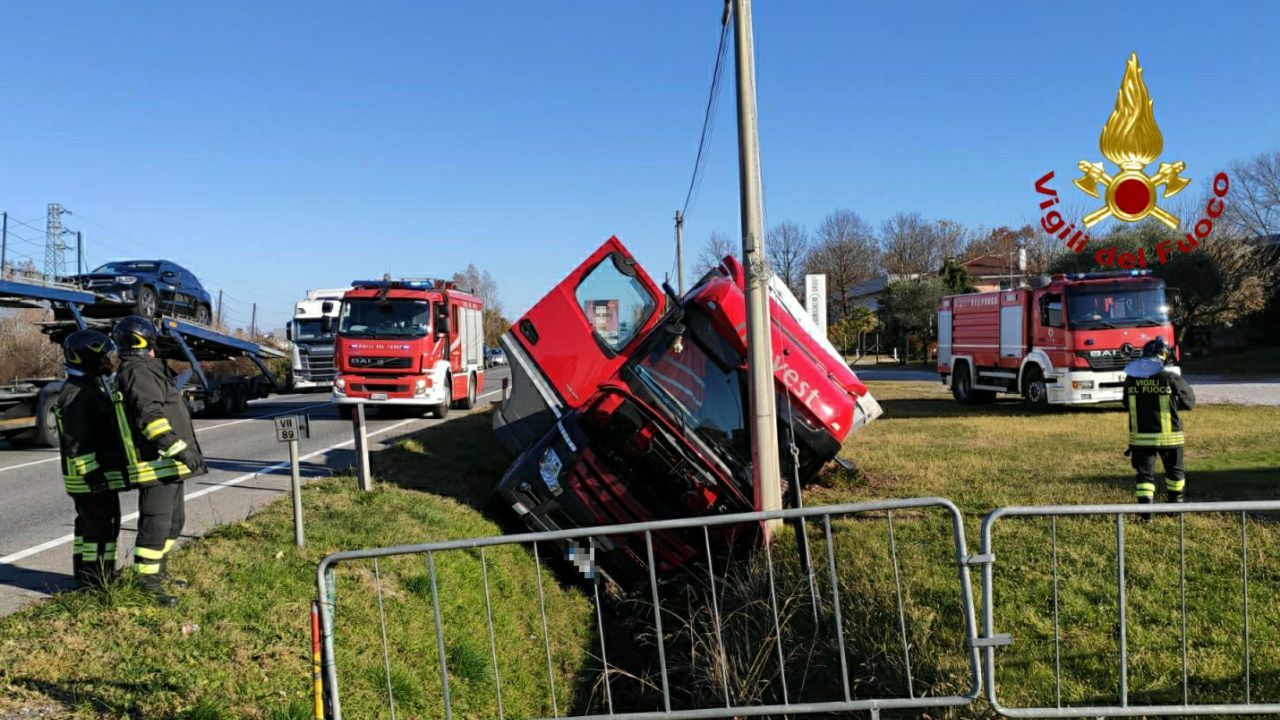 VVF_267 30.11.2020 ore 1250 Incidente stradale Cusano di Zoppola